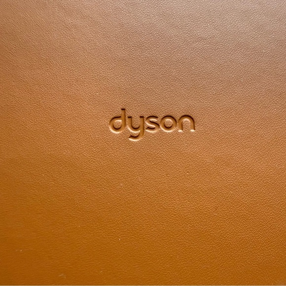 Dyson Airwrap Box - Picture 3 of 5